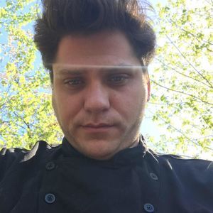 Meet your Posher, Adam